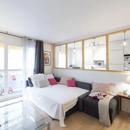 Veeve - Trendy South Pigalle Lejlighed *